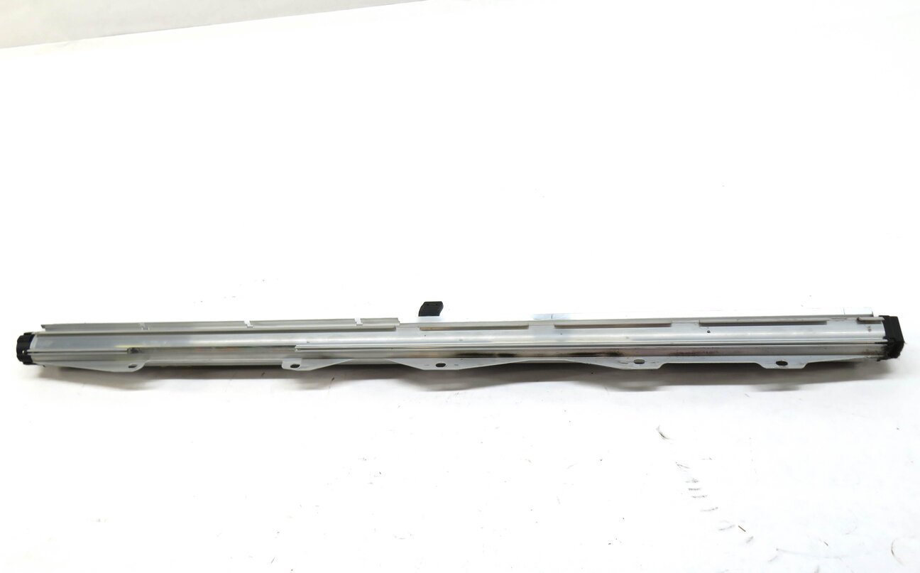 Thumbnail 3: 2011-2017 BMW X3 (F25) RIGHT SIDE REAR DOOR RETRACTABLE WINDOW SHADE UV SCREEN