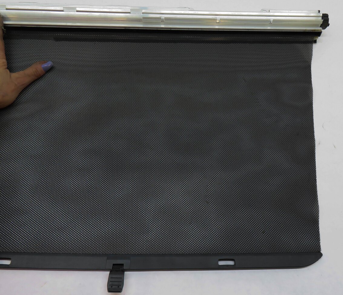 Thumbnail 6: 2011-2017 BMW X3 (F25) RIGHT SIDE REAR DOOR RETRACTABLE WINDOW SHADE UV SCREEN