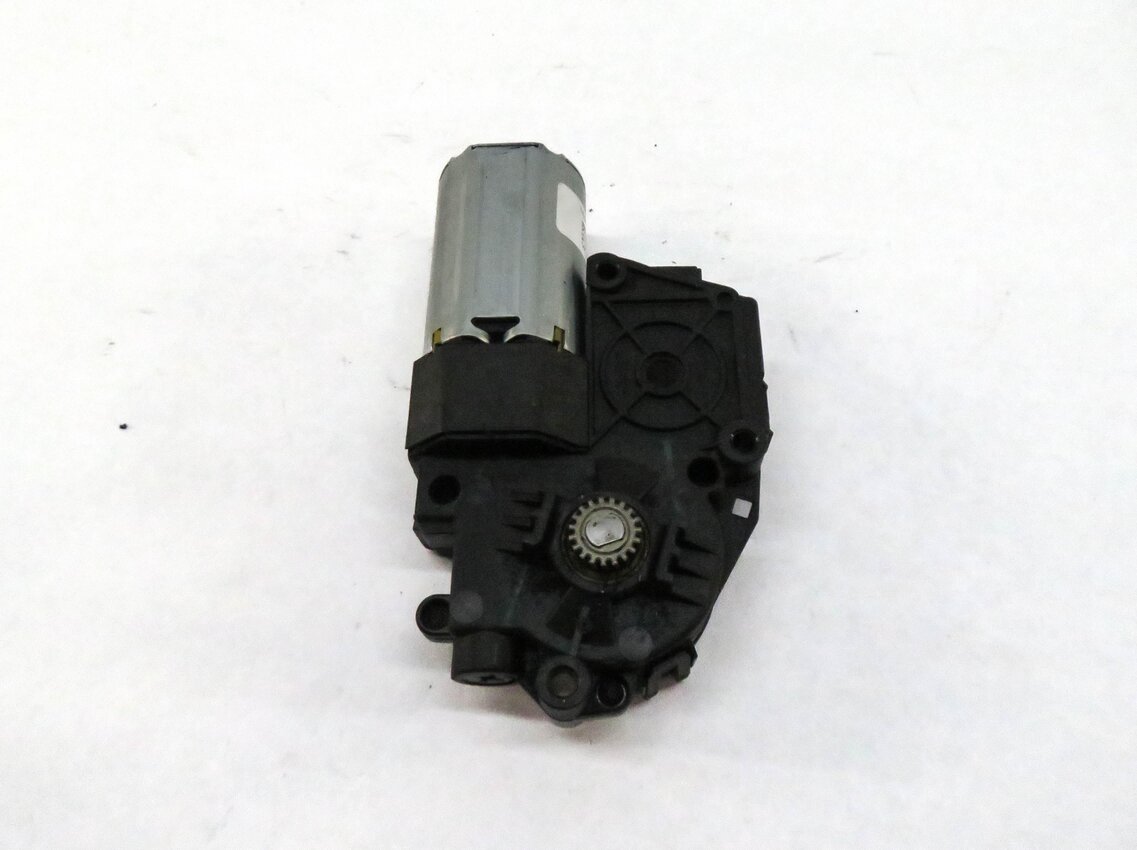 Thumbnail 3: 04-13 BMW X5 (E53 E70) 04-11 X3 (F25) PANORAMIC GLASS SUNROOF SUN ROOF MOTOR