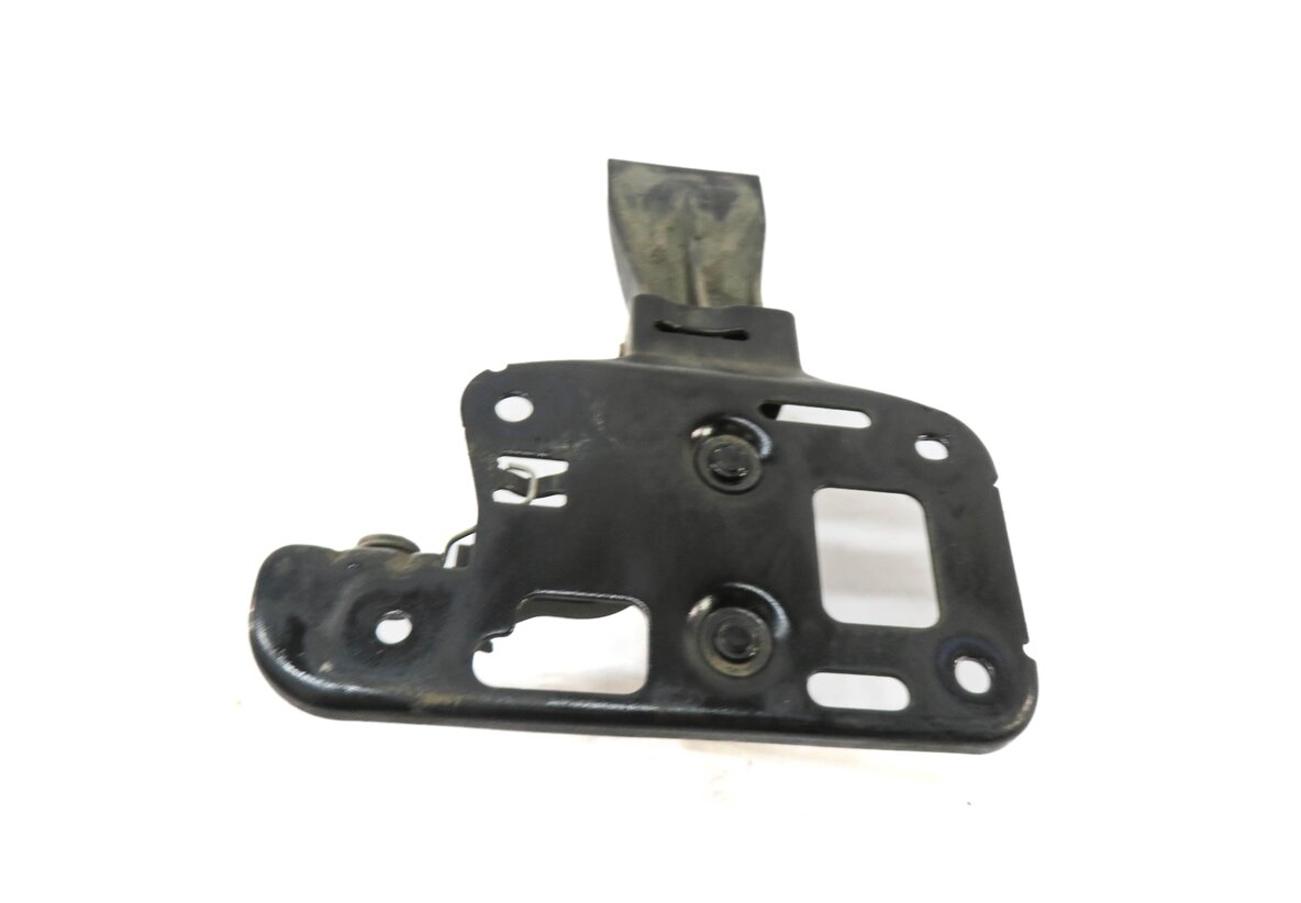 Thumbnail 5: 2013 AUDI S4 (B8 8K) FRONT HOOD SAFETY LATCH CATCH HOOK RELEASE LEVER