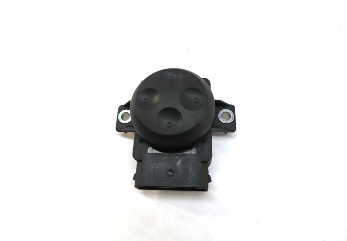 Thumbnail 3: 2013 AUDI S4 (B8 8K) RIGHT FRONT PASSENGER SEAT ADJUST ADJUSTMENT SWITCH
