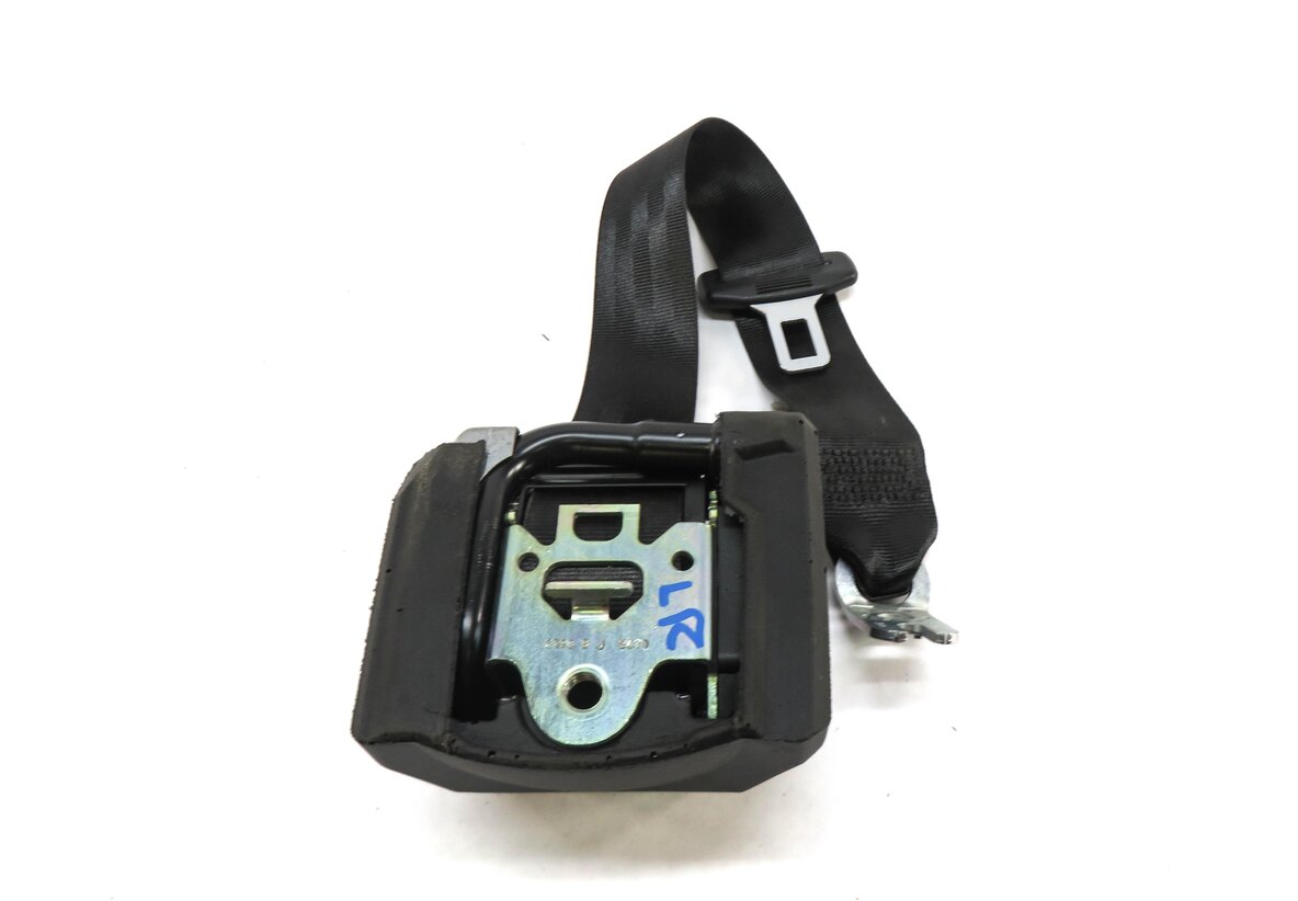 Thumbnail 3: 2013 AUDI S4 (B8 8K) REAR SEAT LEFT SEATBELT RETRACTOR (BLACK)