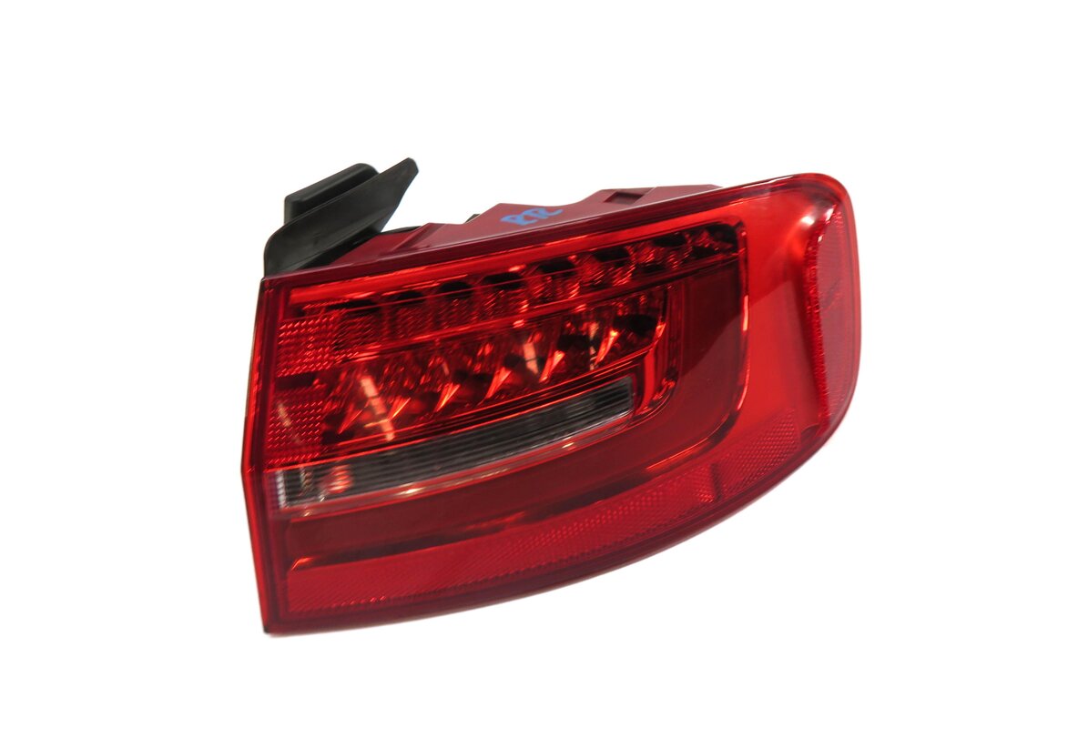 13-16 AUDI A4 S4 B8 8K REAR RIGHT PASSENGER OUTER TAILLIGHT BRAKE LIGHT LAMP LED