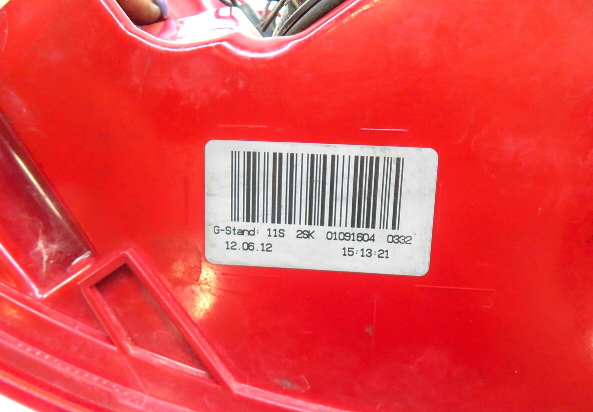 Thumbnail 6: 13-16 AUDI A4 S4 B8 8K REAR RIGHT PASSENGER OUTER TAILLIGHT BRAKE LIGHT LAMP LED