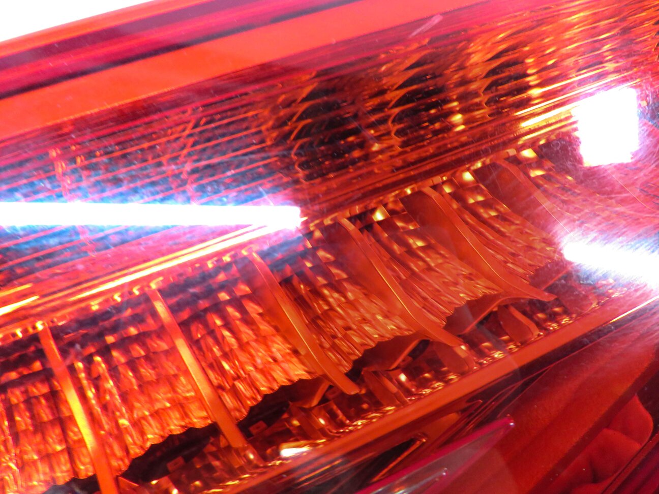 Thumbnail 7: 13-16 AUDI A4 S4 (B8 8K) REAR LEFT DRIVER INNER TRUNK TAILLIGHT LIGHT LAMP - LED