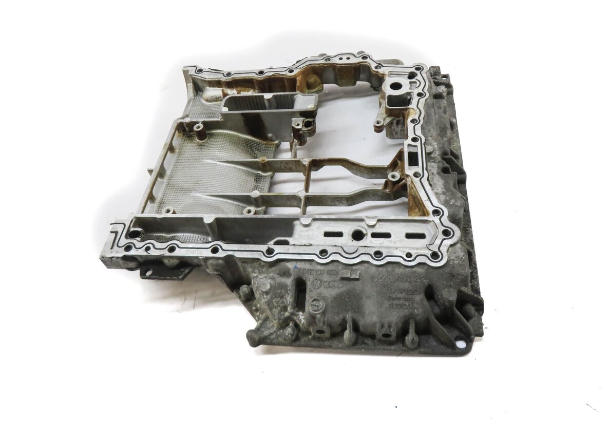 Thumbnail 5: 2013 AUDI S4 (B8 8K) 3.0L CGXC SUPERCHARGED ENGINE UPPER OIL PAN CRADLE