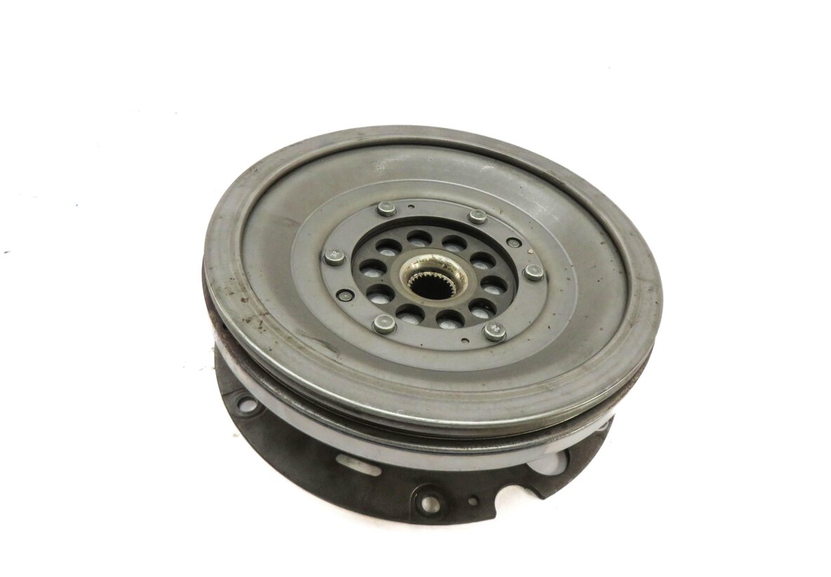 13-17 AUDI S4 S5 (B8 8K 8T) 3.0L 7-SPEED NSC TRANSMISSION DUAL CLUTCH FLYWHEEL