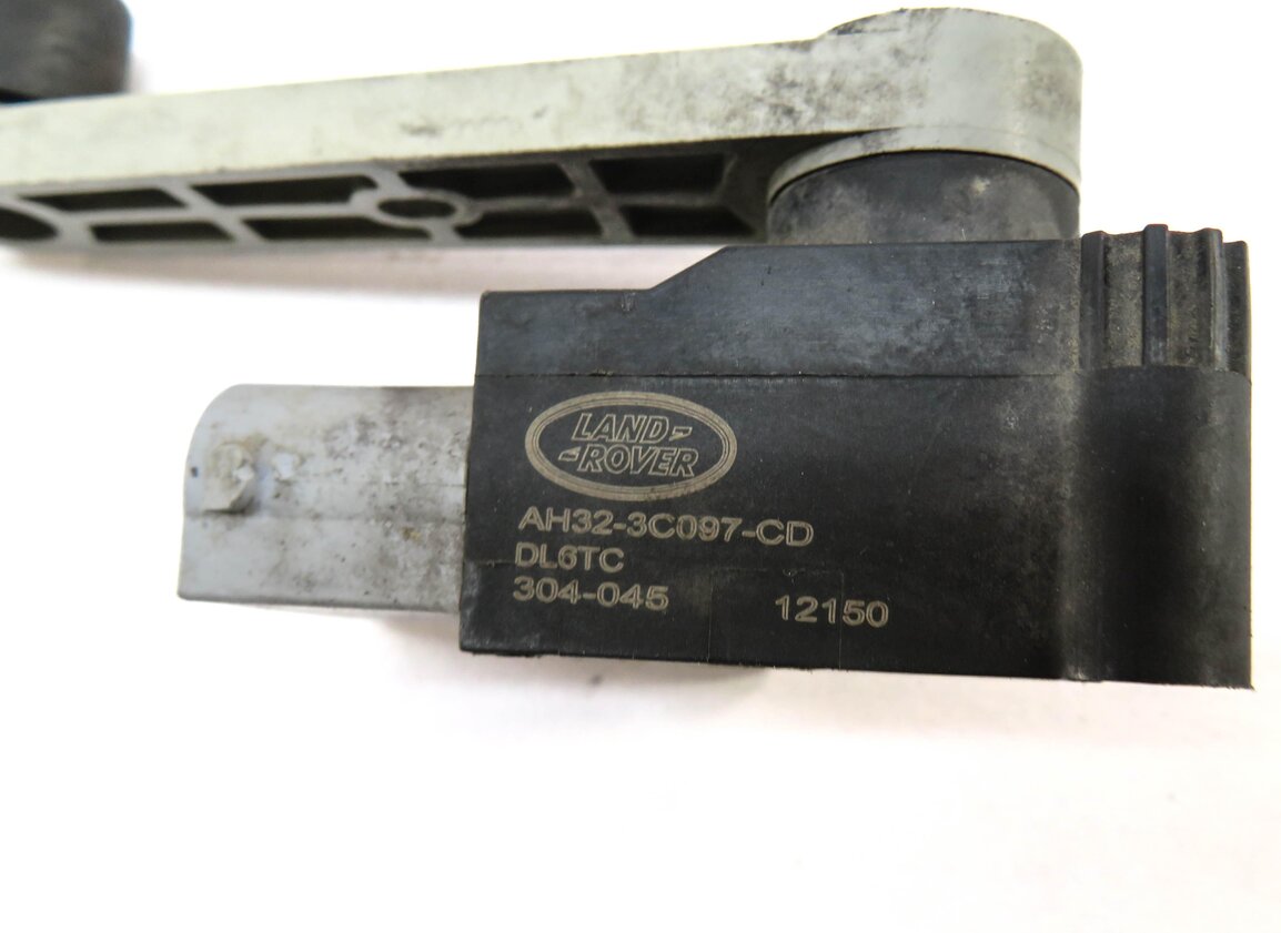 Thumbnail 5: 2013 RANGE ROVER SPORT (L320) LEFT FRONT DRIVER SUSPENSION HEIGHT LEVEL SENSOR