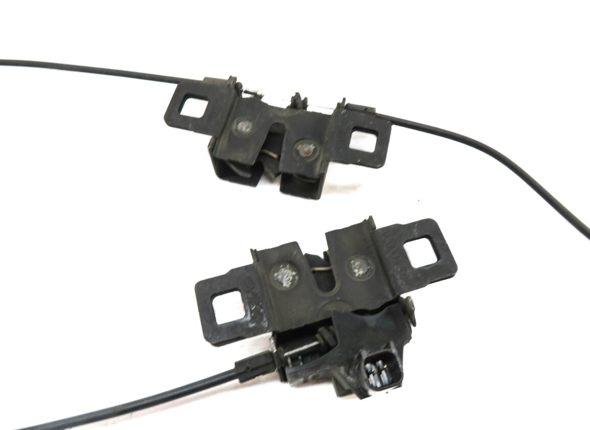 Thumbnail 4: 2013 RANGE ROVER SPORT (L320) FRONT LEFT & RIGHT LOWER HOOD LOCK LATCH SET