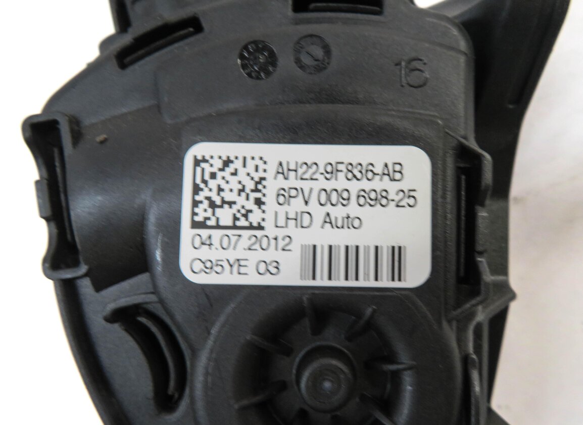 Thumbnail 6: 2013 RANGE ROVER SPORT (L320) GAS PEDAL FUEL THROTTLE ACCELERATOR PEDAL