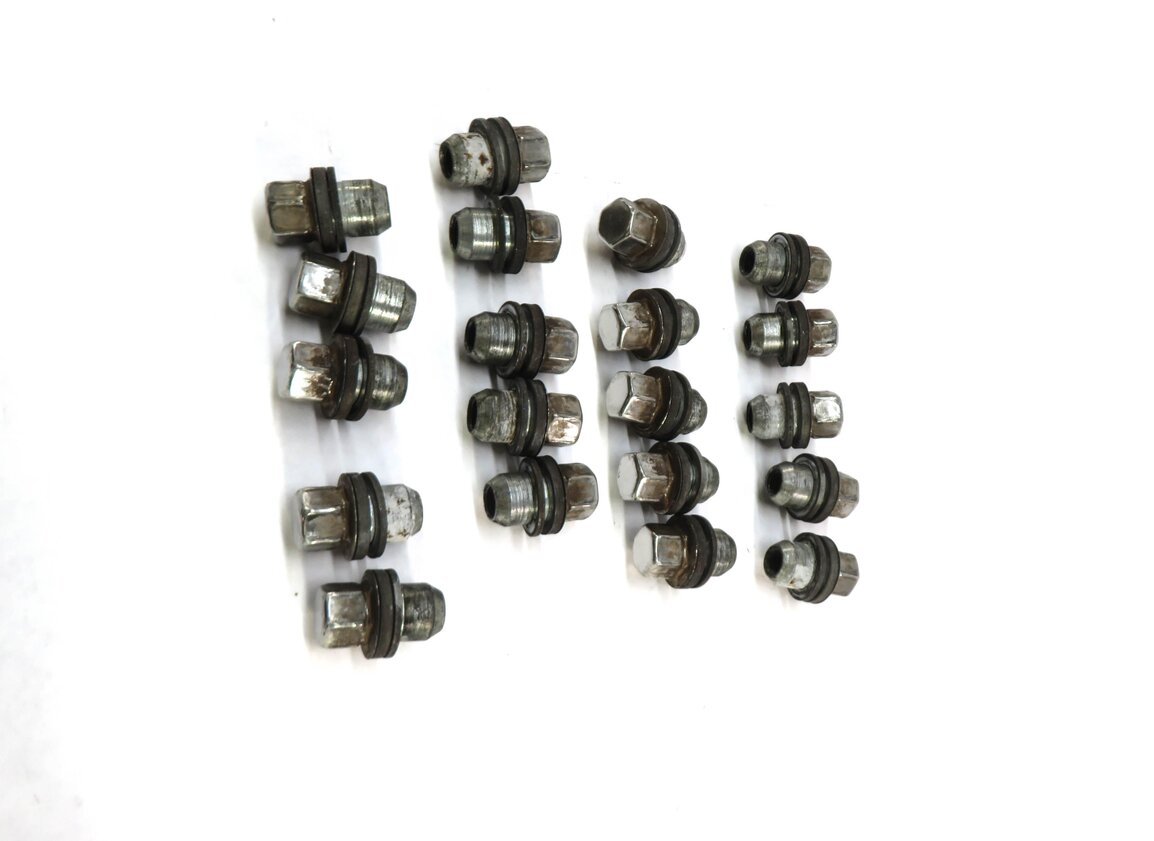 Thumbnail 3: 2005-2018 LR3 LR4 DISCOVERY RANGE ROVER SPORT WHEEL TIRE RIM LUG NUT SET (20)