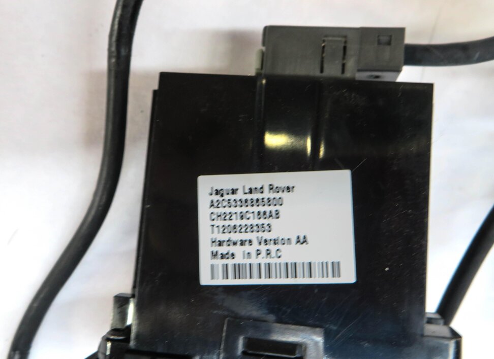 Thumbnail 4: 2013 RANGE ROVER SPORT (L320) USB i-POD INTERFACE JACK PANEL w/ HARNESS