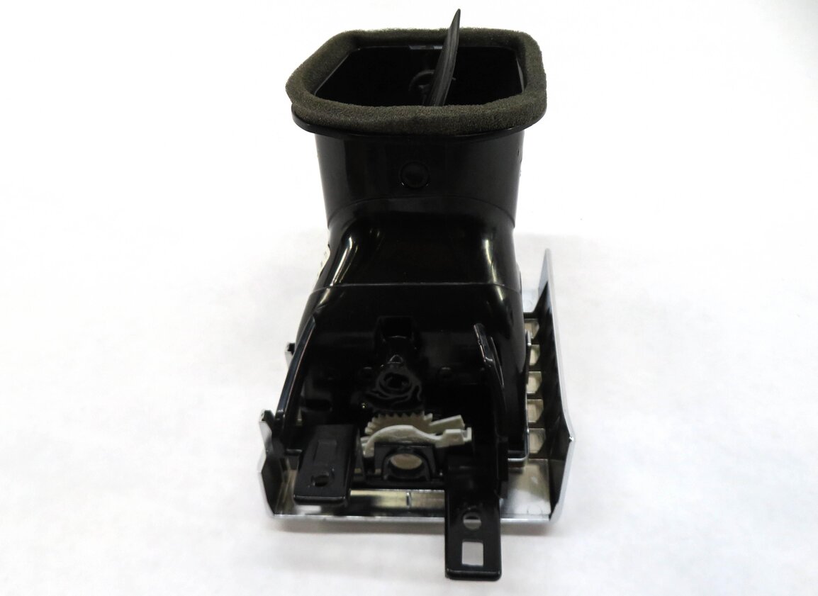 Thumbnail 4: 2013 RANGE ROVER SPORT (L320) LEFT FRONT INNER CENTER DASH HEATER A/C AIR VENT