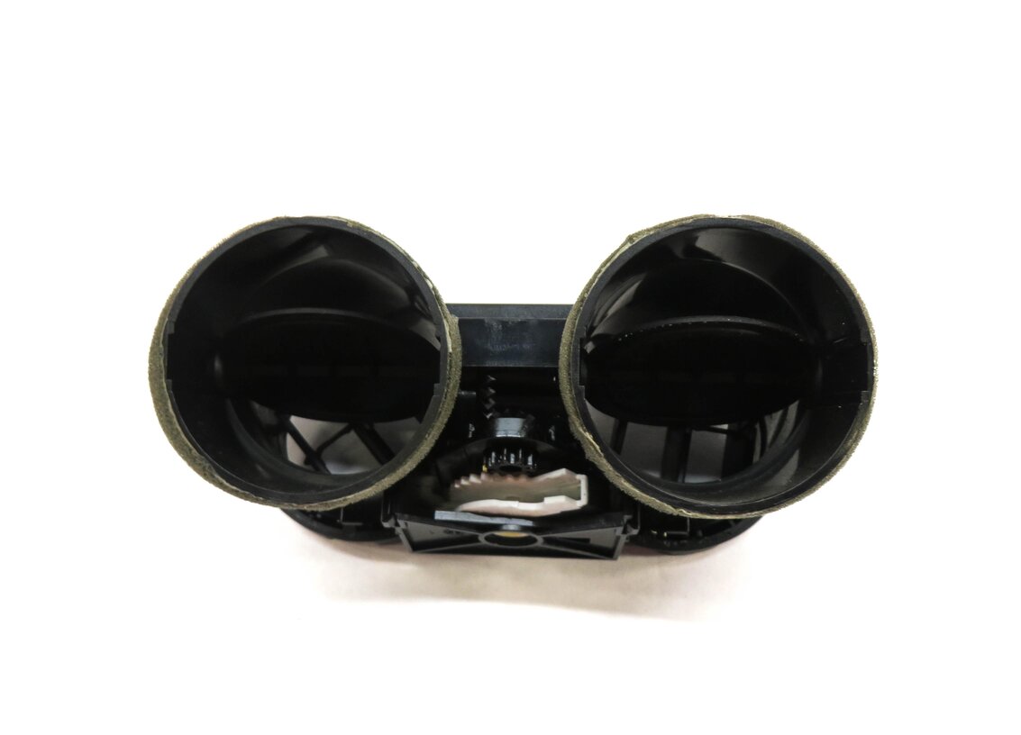 Thumbnail 3: 2010 RANGE ROVER SPORT (L320) REAR CENTER CONSOLE HVAC A/C HEATER AIR VENT