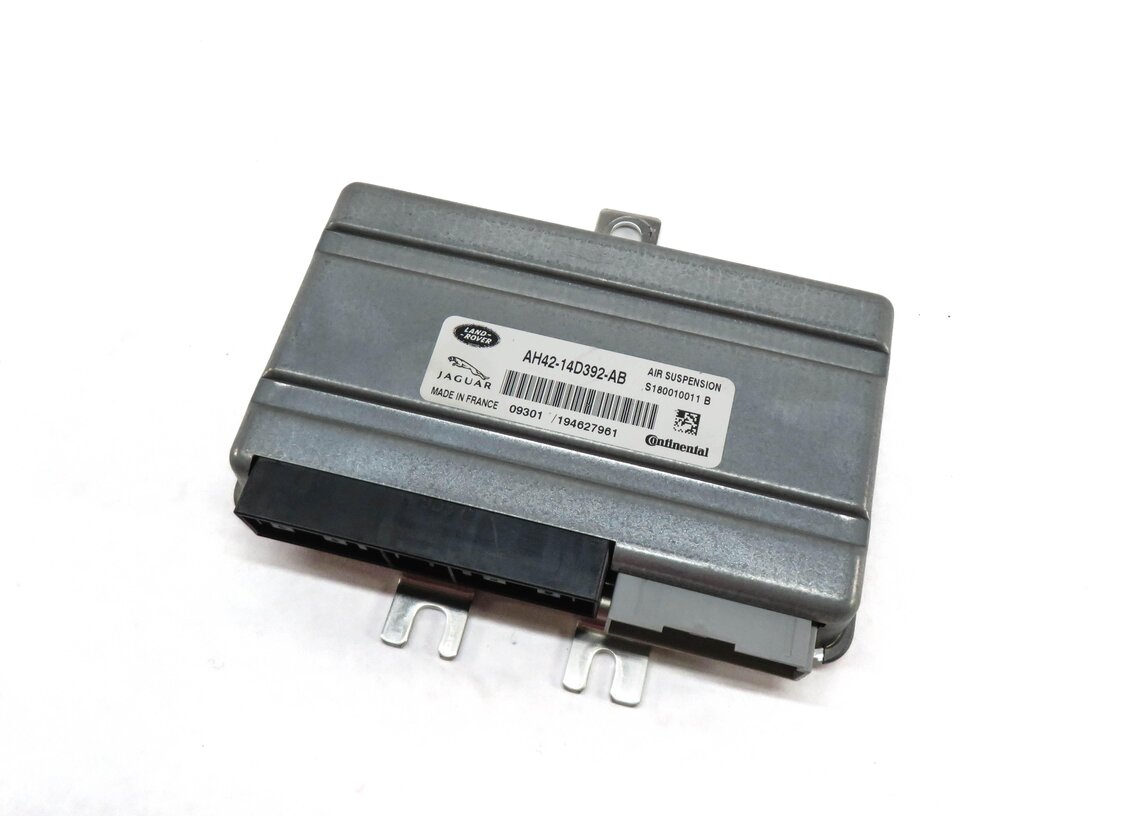 Thumbnail 1: 2010 RANGE ROVER SPORT (L320) AIR SUSPENSION CONTROL MODULE AH4214D392AB