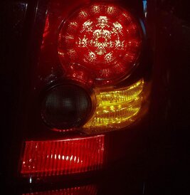 Thumbnail 2: 2010-2011 RANGE ROVER SPORT (L320) RIGHT PASSENGER TAILLIGHT BRAKE LIGHT LAMP