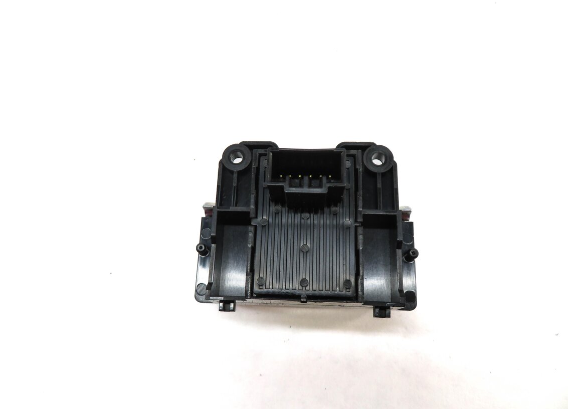 Thumbnail 4: 2010 RANGE ROVER SPORT (L320) HILL EMERGENCY PARKING BRAKE SWITCH BUTTON
