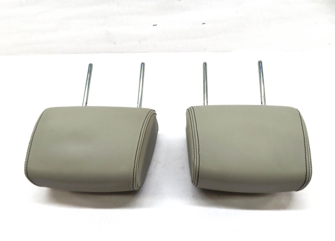 Thumbnail 3: 2010 RANGE ROVER SPORT (L320) FRONT LEFT & RIGHT HEADREST SET/2 (IVORY LEATHER)