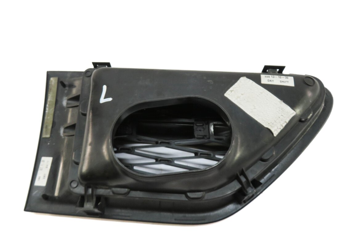 Thumbnail 4: 2010 RANGE ROVER SPORT (L320) FRONT LEFT DRIVER FENDER GRILLE AIR VENT BLACK 820