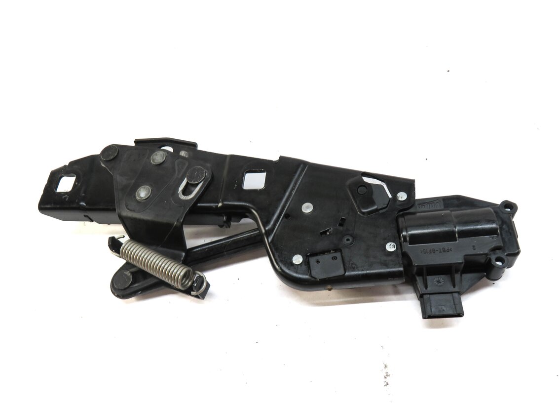 Thumbnail 3: 2010 RANGE ROVER SPORT (L320) REAR HATCH LATCH & STRIKER PLATE ASSEMBLY