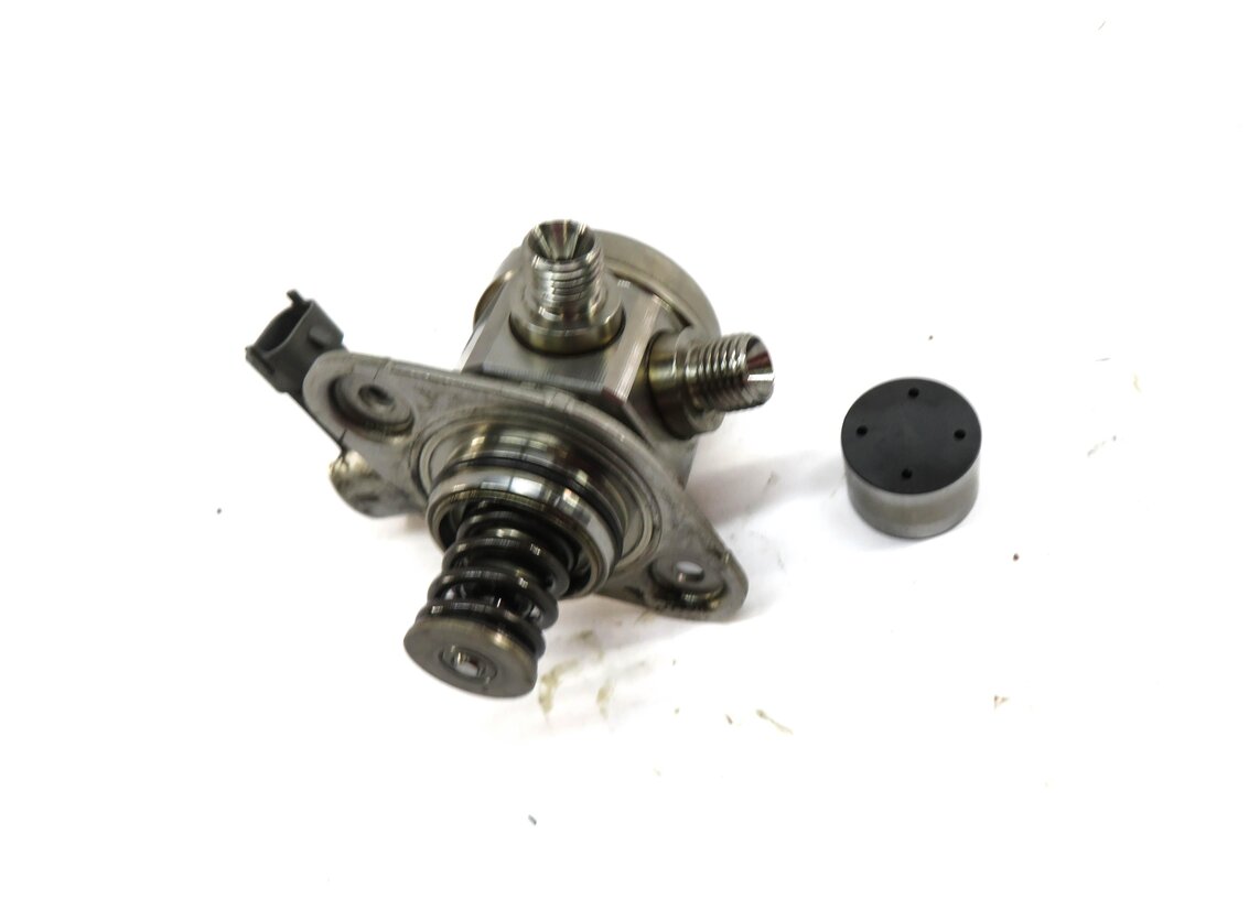 Thumbnail 2: 10-17 LR4 RANGE ROVER SPORT (L322 L320 L405 L494) HPFP HIGH PRESSURE FUEL PUMP