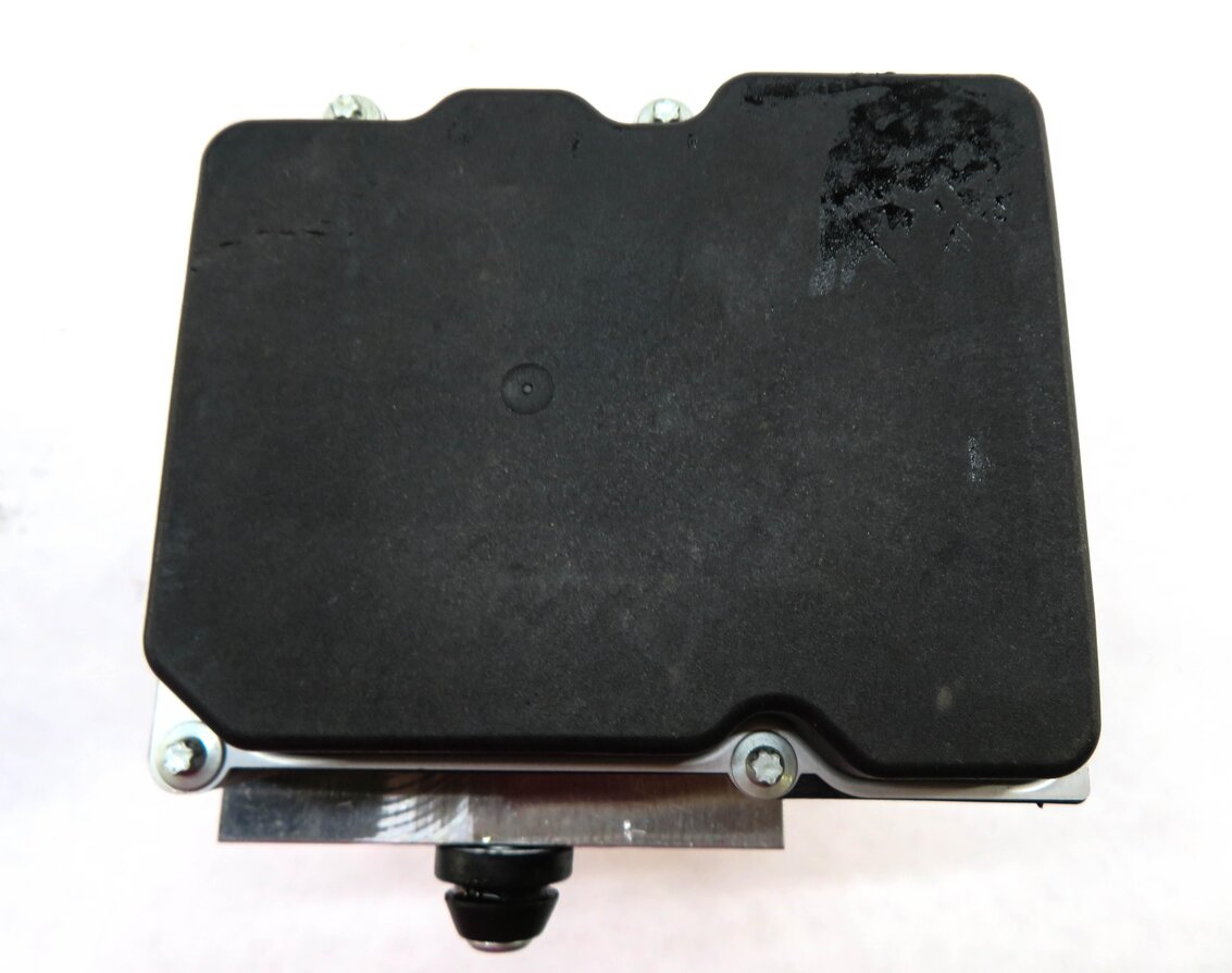 Thumbnail 4: 2010 RANGE ROVER SPORT (L320) ANTI-LOCK ABS BRAKE PUMP & MODULE AH422C405AH