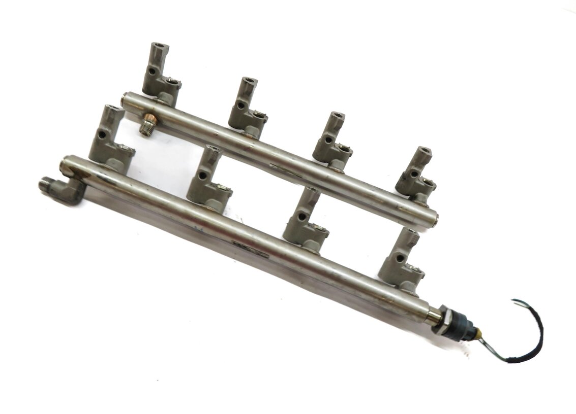 2010 RANGE ROVER SPORT (L320) 5.0L SUPER LEFT RIGHT GAS FUEL RAIL SET/2