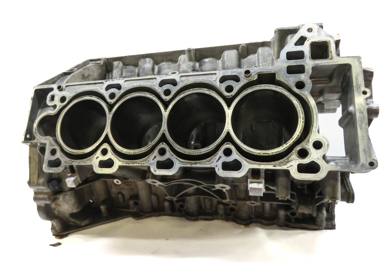 Thumbnail 4: 10-13 RANGE ROVER SPORT (L320) 5.0L AJ133 V8 SUPERCHARGED ENGINE CYLINDER BLOCK