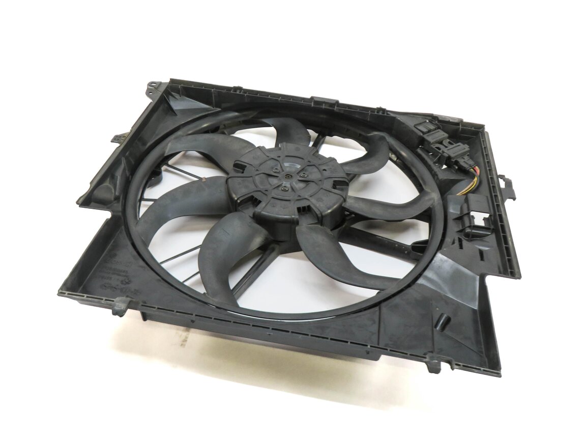 07-16 BMW 135i 335i X1 Z4 (E84 E87 E90 E89) 600 WATT RADIATOR COOLING FAN MOTOR