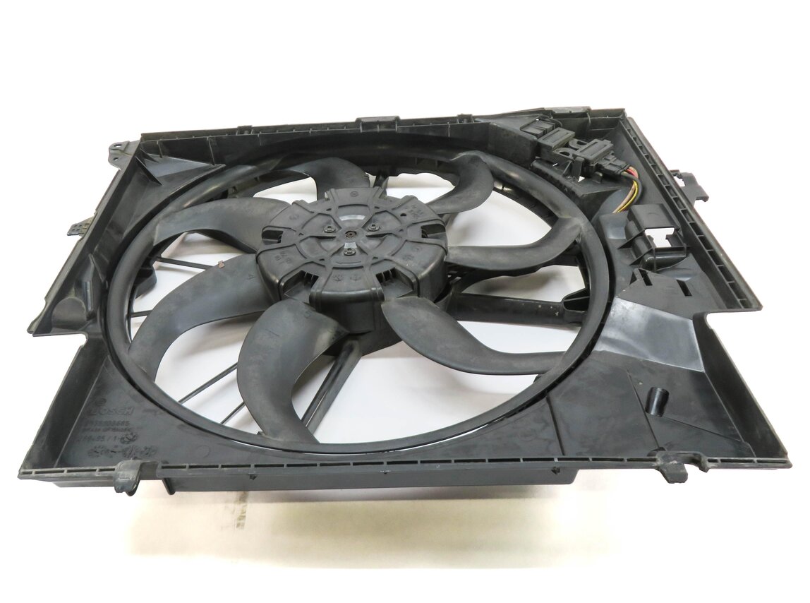 Thumbnail 2: 07-16 BMW 135i 335i X1 Z4 (E84 E87 E90 E89) 600 WATT RADIATOR COOLING FAN MOTOR