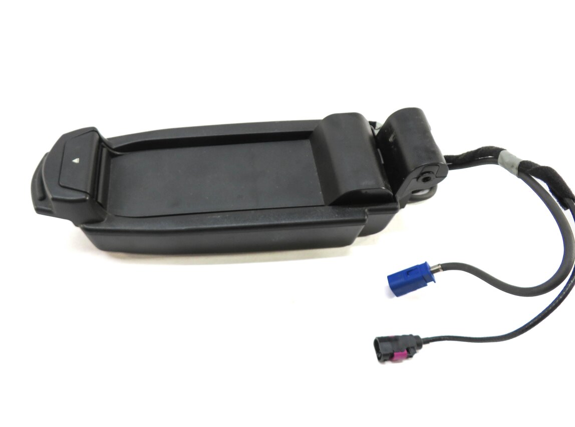 Thumbnail 3: 2015 BMW X1 (E84) FRONT CENTER CONSOLE CELL PHONE SNAP IN CRADLE CARRIER