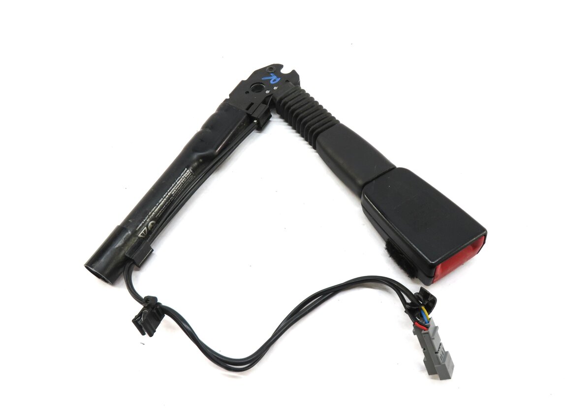 Thumbnail 3: 08-16 BMW 135i 328i 335i M3 Z4 (E84 E87 E89 E90) RIGHT FRONT SEATBELT RECEIVER