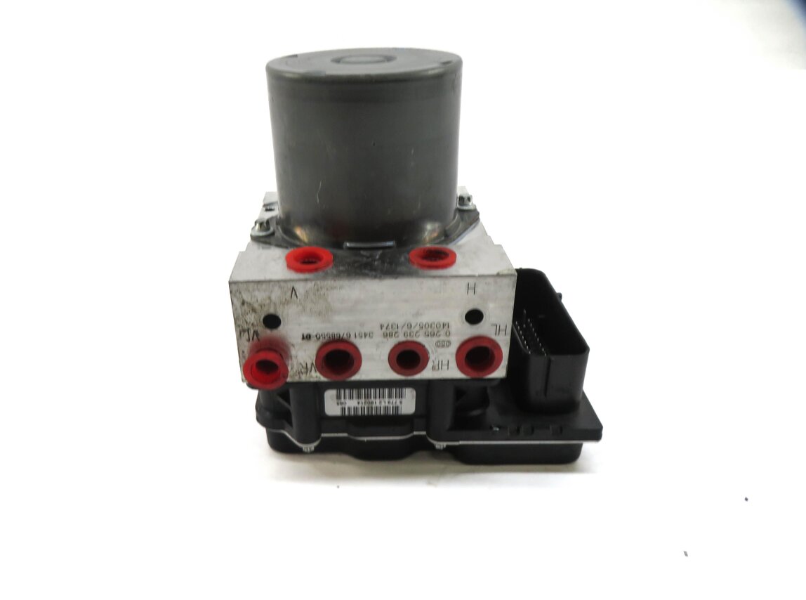 Thumbnail 2: 2013-2015 BMW X1 (E84) 2.0L RWD - ABS ANTI LOCK BRAKE PUMP w/ MODULE