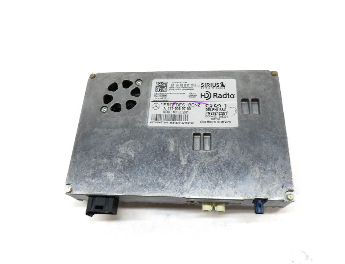 Thumbnail 2: 2011 MERCEDES GL350 (X164) SIRIUS SATELLITE RADIO RECEIVER CONTROL MODULE