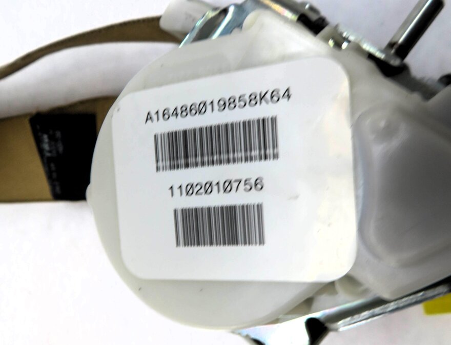 Thumbnail 4: 2011 MERCEDES GL350 (X164) LEFT REAR 2nd ROW SEAT SEATBELT RETRACTOR (BEIGE)