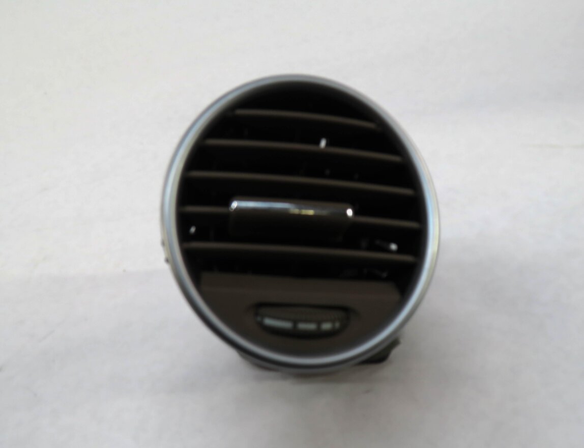 Thumbnail 2: 2011 MERCEDES GL350 (X164) LEFT FRONT OUTER DASH HEATER A/C AIR VENT (BROWN)
