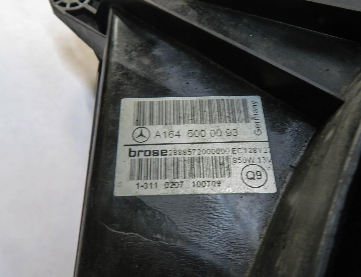 Thumbnail 9: 2007-2012 MERCEDES GL ML R CLASS (X164 W164 W251) RADIATOR COOLING FAN w/ SHROUD