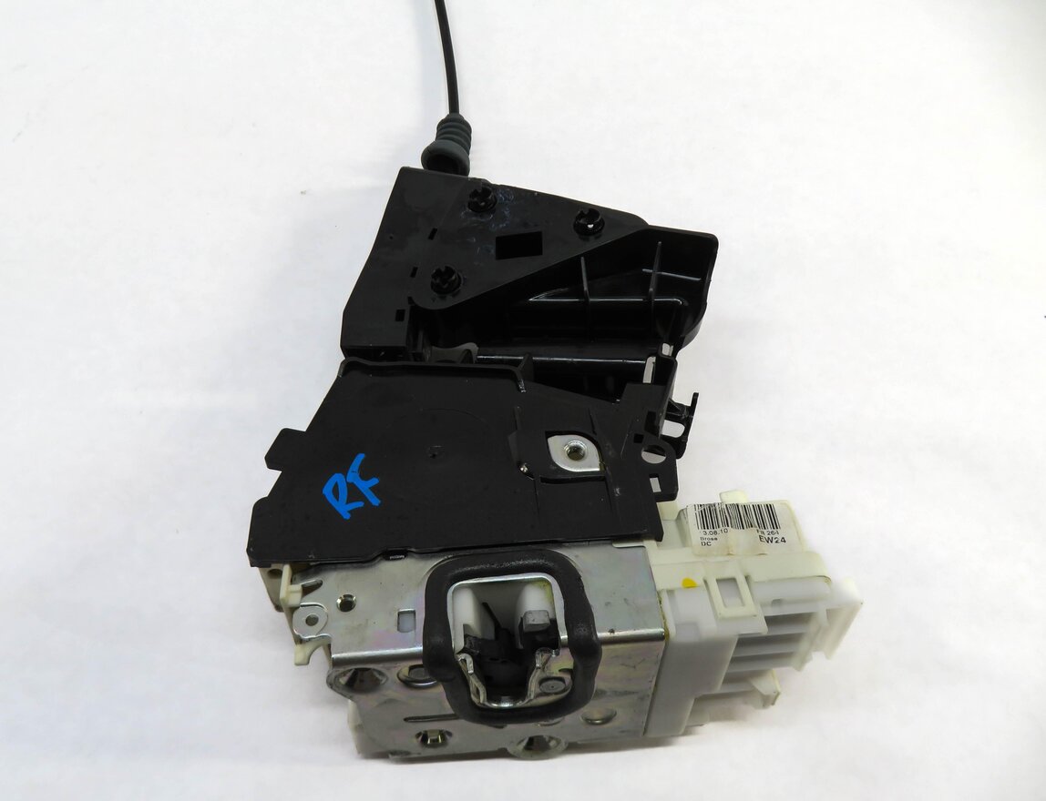 Thumbnail 4: 2007-2012 MERCEDES GL ML (W164 X164) RIGHT FRONT PASSENGER KEYLESS GO DOOR LATCH