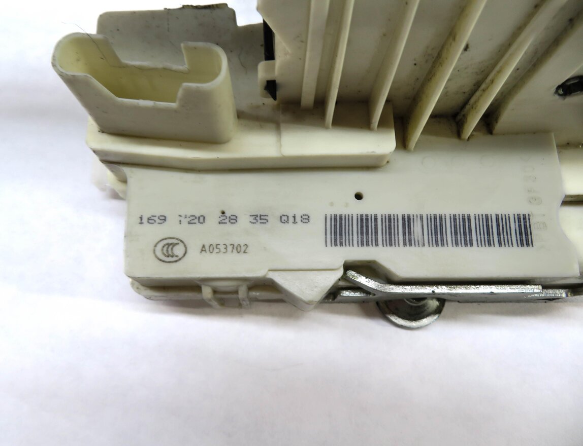 Thumbnail 5: 2007-2012 MERCEDES GL ML (W164 X164) RIGHT FRONT PASSENGER KEYLESS GO DOOR LATCH