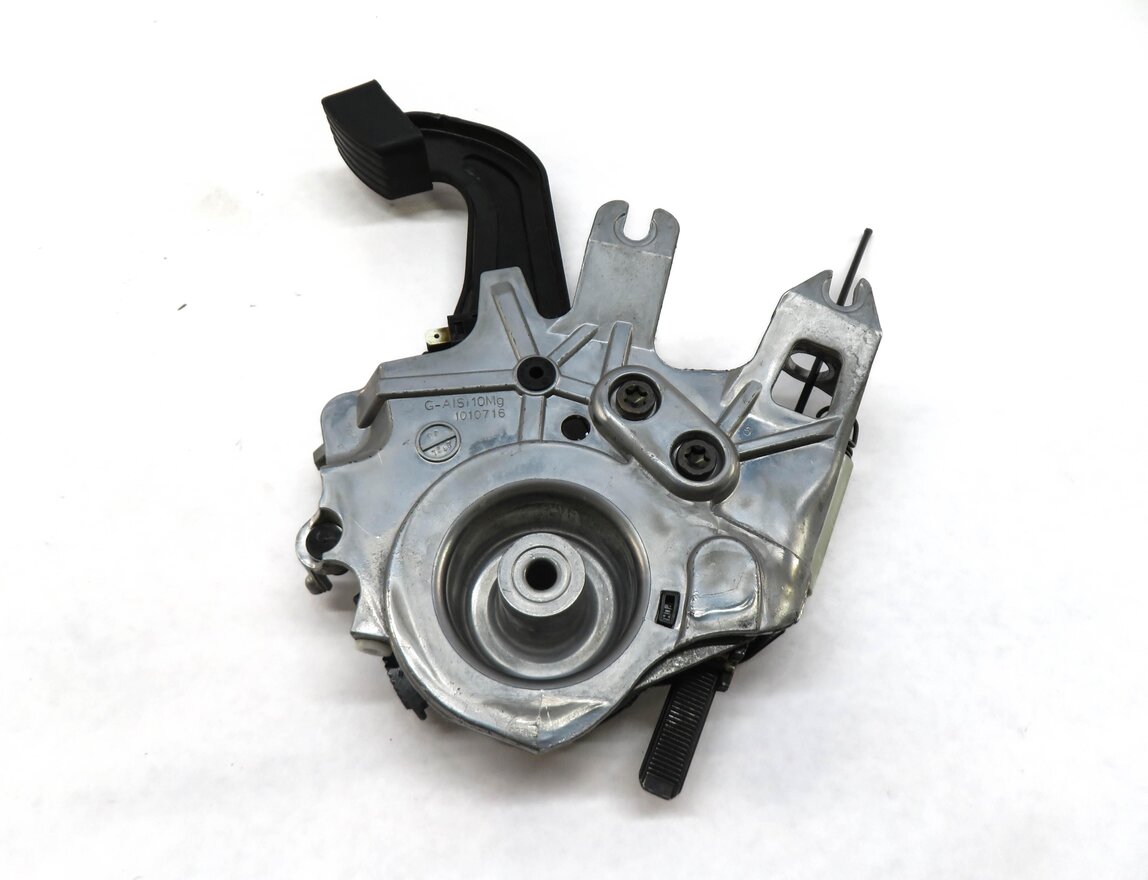 Thumbnail 4: 2011 MERCEDES GL350 (X164) EMERGENCY PARKING BRAKE PEDAL ASSEMBLY