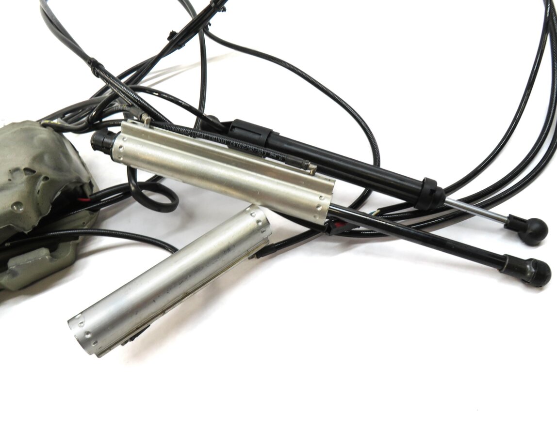 Thumbnail 5: 10-12 MERCEDES GL-CLASS (X164) REAR HYDRAULIC TRUNK LIFT MOTOR w/ RAM & LINES