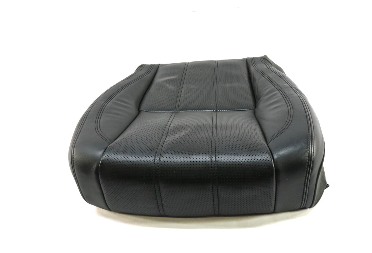 Thumbnail 2: 2014 RANGE ROVER (L405) LEFT DRIVER LOWER BOTTOM HEATED SEAT CUSHION (BLACK)