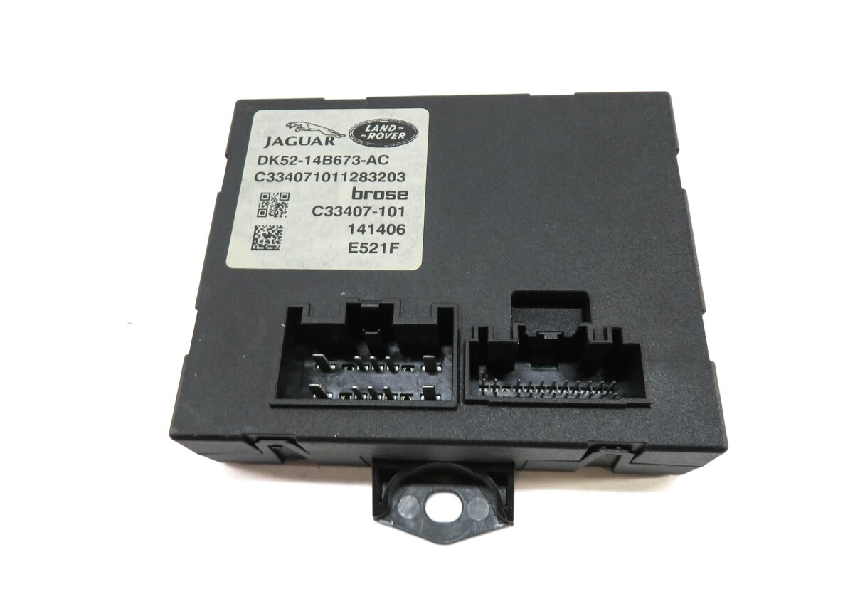 Thumbnail 2: 2014-2015 RANGE ROVER (L405) REAR LOWER TRUNK LIFT LIFTGATE CONTROL MODULE
