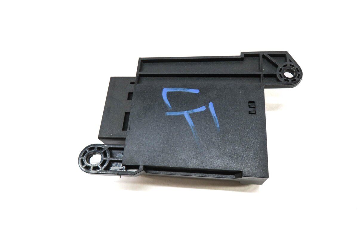 Thumbnail 3: 2014 RANGE ROVER (L405) LEFT FRONT DRIVER HEATED SEAT CONTROL MODULE