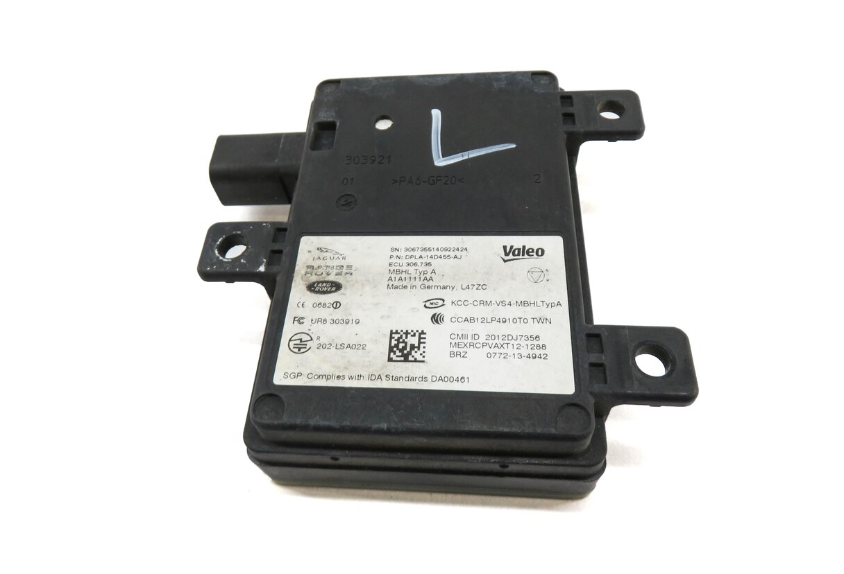 Thumbnail 2: 2014 RANGE ROVER (L405) LEFT DRIVER REAR BLIND SPOT RADAR SENSOR MODULE
