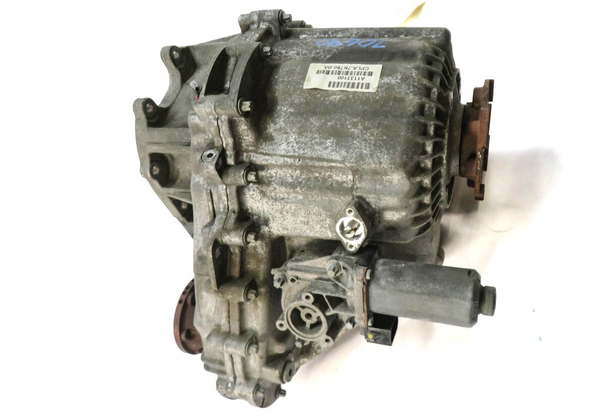 14-16 LR4 RANGE ROVER SPORT (L405 L494) FRONT TRANSFER CASE ASSEMBLY w/ MOTOR