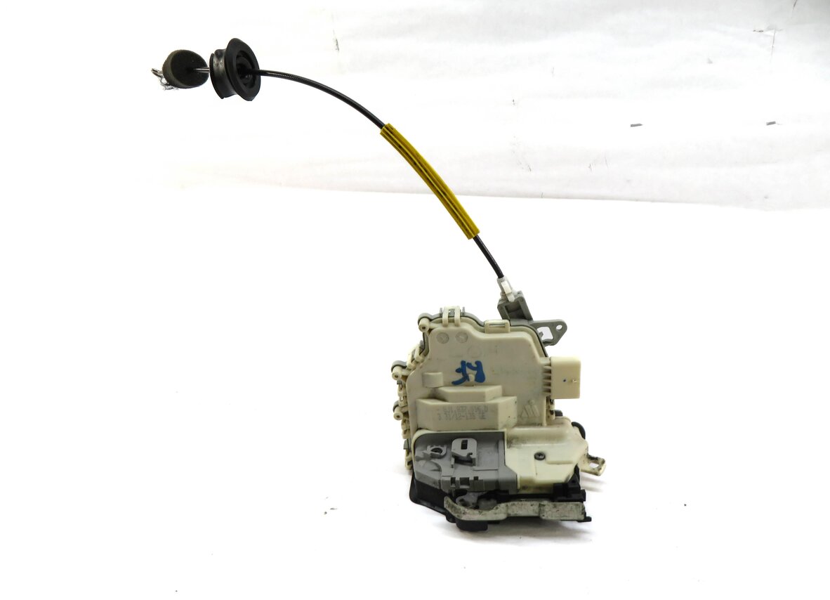 Thumbnail 2: 2010-2019 AUDI / PORSCHE A4 S4 A5 S5 A6 Q3 Q5 Q7 TT 911 - RIGHT FRONT DOOR LATCH