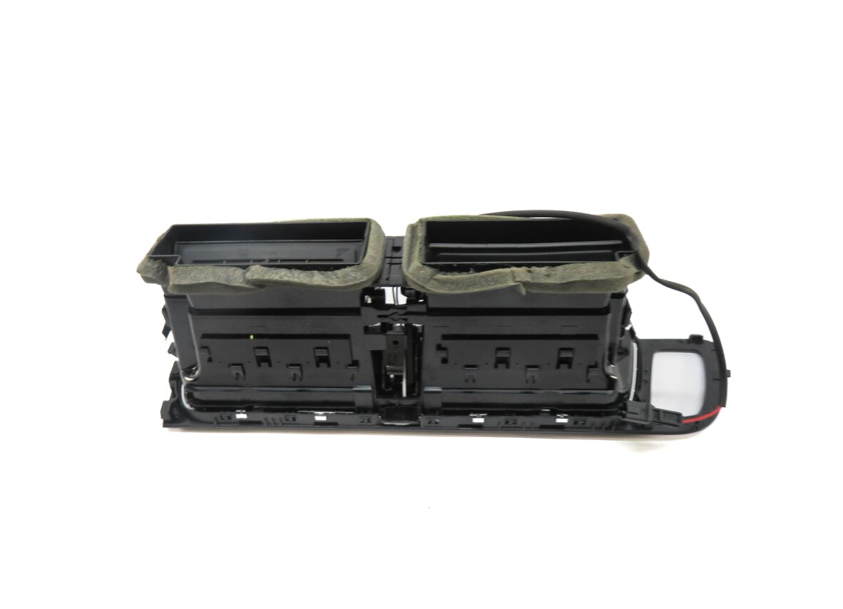 Thumbnail 4: 2013 AUDI Q5 (B8 8R) FRONT CENTER DASH HEATER A/C AIR VENT