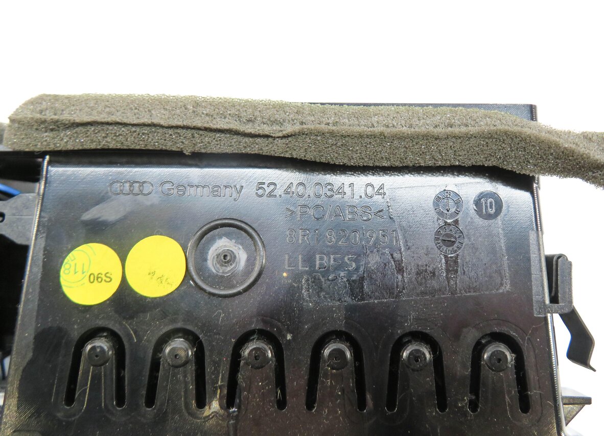 Thumbnail 5: 2013 AUDI Q5 (B8 8R) FRONT CENTER DASH HEATER A/C AIR VENT