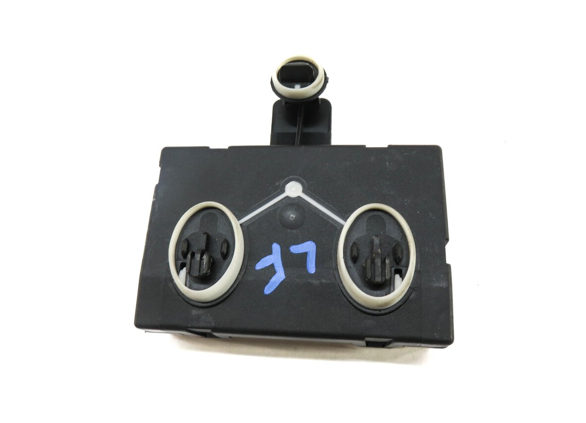 Thumbnail 3: 2013-2017 AUDI Q5 SQ5 (B8 8R) LEFT FRONT DRIVER DOOR CONTROL MODULE